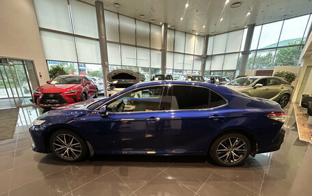 Toyota Camry, 2021 год, 3 371 000 рублей, 10 фотография