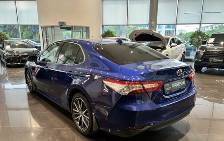 Toyota Camry, 2021 год, 3 371 000 рублей, 8 фотография