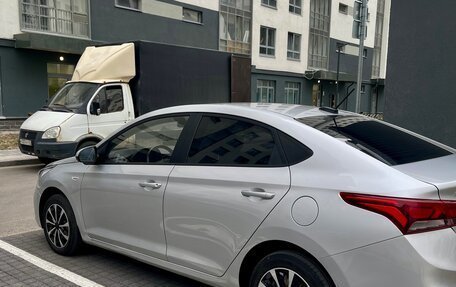 Hyundai Solaris II рестайлинг, 2017 год, 1 190 000 рублей, 7 фотография