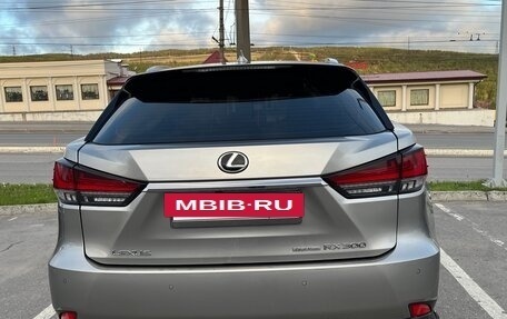 Lexus RX IV рестайлинг, 2020 год, 4 950 000 рублей, 7 фотография