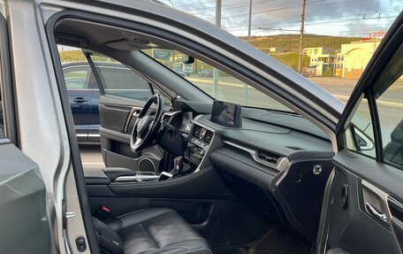Lexus RX IV рестайлинг, 2020 год, 4 950 000 рублей, 17 фотография