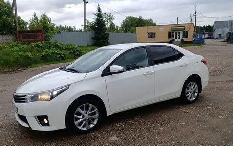 Toyota Corolla, 2015 год, 1 360 000 рублей, 2 фотография