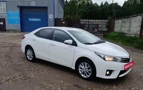 Toyota Corolla, 2015 год, 1 360 000 рублей, 4 фотография
