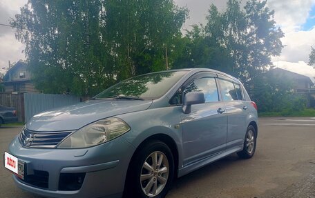 Nissan Tiida, 2010 год, 650 000 рублей, 4 фотография