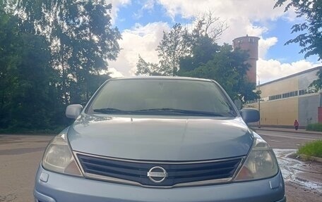 Nissan Tiida, 2010 год, 650 000 рублей, 3 фотография