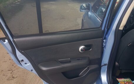 Nissan Tiida, 2010 год, 650 000 рублей, 12 фотография