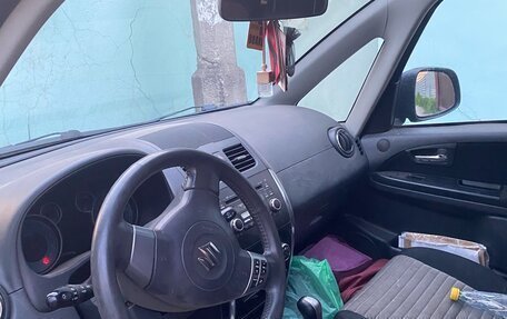Suzuki SX4 II рестайлинг, 2010 год, 650 000 рублей, 3 фотография