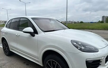 Porsche Cayenne III, 2015 год, 3 290 000 рублей, 2 фотография