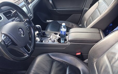 Volkswagen Touareg III, 2015 год, 1 699 000 рублей, 8 фотография