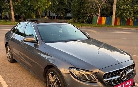 Mercedes-Benz E-Класс, 2018 год, 2 850 000 рублей, 2 фотография