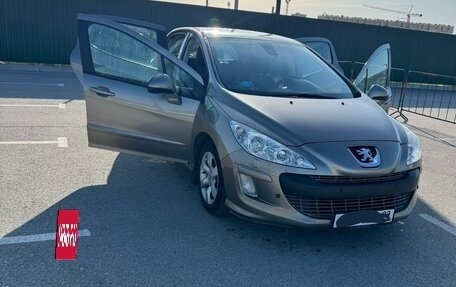 Peugeot 308 II, 2010 год, 580 000 рублей, 2 фотография