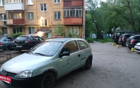 Opel Corsa C рестайлинг, 2001 год, 69 000 рублей, 2 фотография