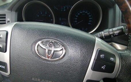 Toyota Land Cruiser 200, 2011 год, 3 700 000 рублей, 9 фотография