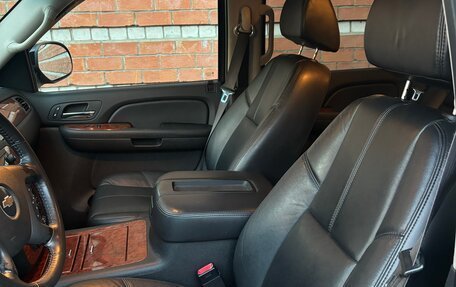 Chevrolet Tahoe III, 2008 год, 1 500 000 рублей, 12 фотография