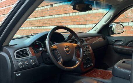 Chevrolet Tahoe III, 2008 год, 1 500 000 рублей, 11 фотография
