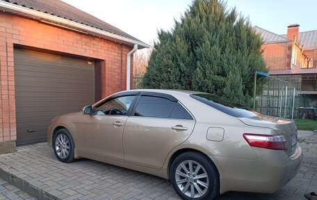 Toyota Camry, 2010 год, 1 600 000 рублей, 3 фотография