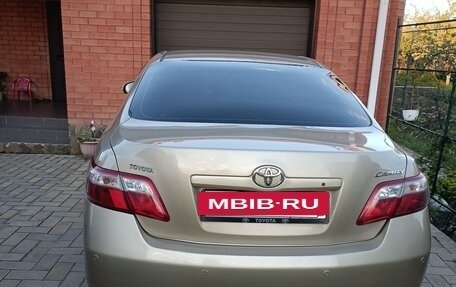 Toyota Camry, 2010 год, 1 600 000 рублей, 2 фотография