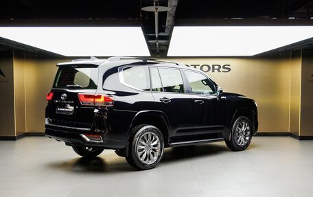 Toyota Land Cruiser, 2026 год, 14 800 000 рублей, 4 фотография