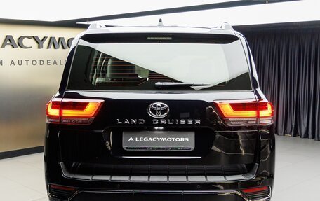 Toyota Land Cruiser, 2026 год, 14 800 000 рублей, 5 фотография