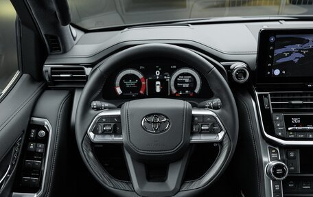 Toyota Land Cruiser, 2026 год, 14 800 000 рублей, 24 фотография