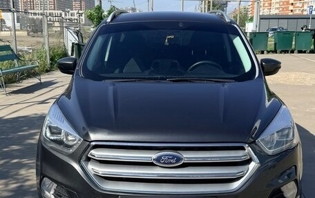 Ford Kuga III, 2017 год, 2 000 000 рублей, 1 фотография