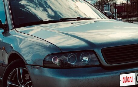 Audi A4, 1996 год, 169 000 рублей, 1 фотография