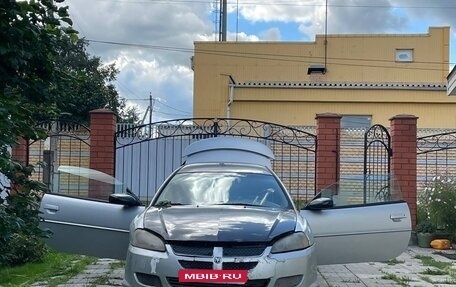 Dodge Stratus II, 2004 год, 310 000 рублей, 1 фотография