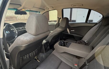 BMW 5 серия, 2005 год, 900 000 рублей, 11 фотография