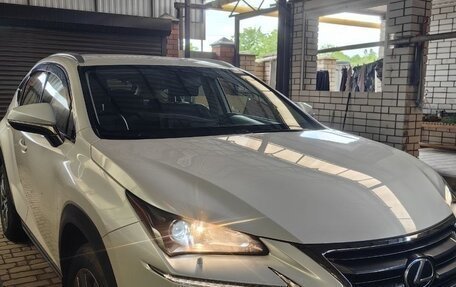 Lexus NX I, 2016 год, 2 750 000 рублей, 3 фотография