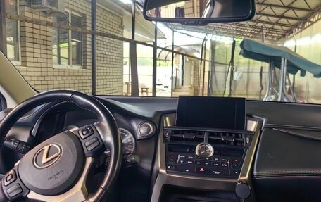Lexus NX I, 2016 год, 2 750 000 рублей, 17 фотография