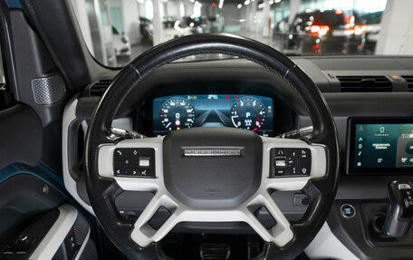 Land Rover Defender II, 2021 год, 4 700 000 рублей, 10 фотография