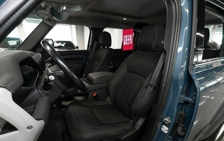 Land Rover Defender II, 2021 год, 4 700 000 рублей, 9 фотография
