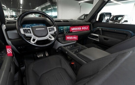 Land Rover Defender II, 2021 год, 4 700 000 рублей, 7 фотография