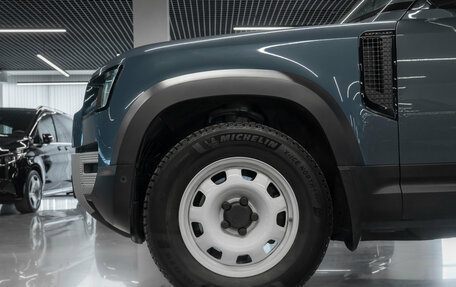 Land Rover Defender II, 2021 год, 4 700 000 рублей, 30 фотография