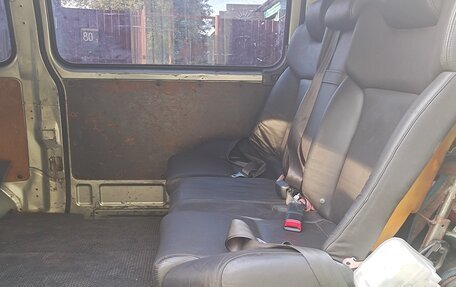 Nissan Caravan IV, 2002 год, 280 000 рублей, 6 фотография