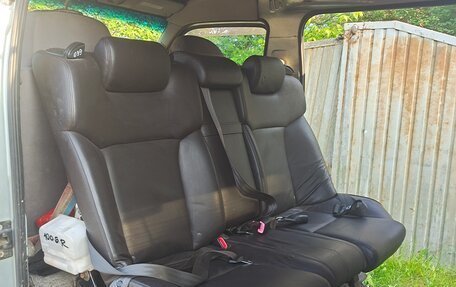 Nissan Caravan IV, 2002 год, 280 000 рублей, 9 фотография