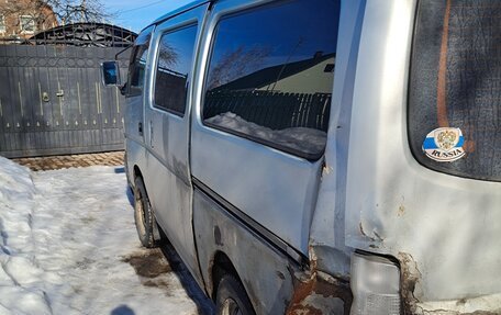 Nissan Caravan IV, 2002 год, 280 000 рублей, 29 фотография