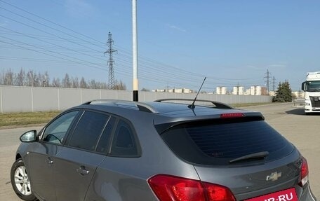 Chevrolet Cruze II, 2013 год, 610 000 рублей, 4 фотография