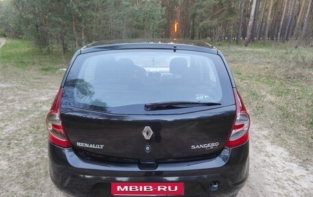 Renault Sandero I, 2013 год, 415 000 рублей, 5 фотография