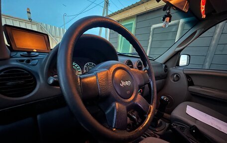 Jeep Cherokee, 2005 год, 950 000 рублей, 10 фотография