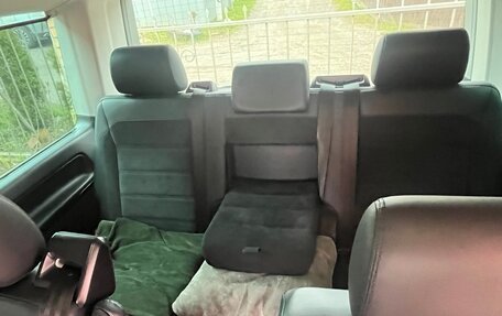 Volkswagen Multivan T6 рестайлинг, 2016 год, 3 200 000 рублей, 8 фотография