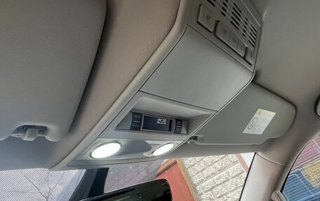Volkswagen Multivan T6 рестайлинг, 2016 год, 3 200 000 рублей, 12 фотография