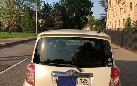 Toyota Ractis I, 2009 год, 950 000 рублей, 4 фотография