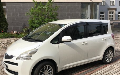 Toyota Ractis I, 2009 год, 950 000 рублей, 6 фотография