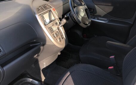 Toyota Ractis I, 2009 год, 950 000 рублей, 9 фотография