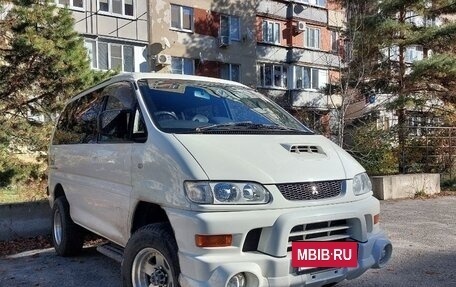 Mitsubishi Delica IV, 1994 год, 1 300 000 рублей, 3 фотография