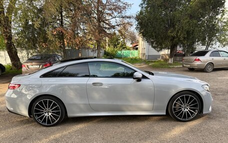 Mercedes-Benz E-Класс, 2018 год, 3 490 000 рублей, 8 фотография