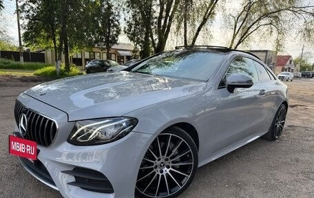 Mercedes-Benz E-Класс, 2018 год, 3 490 000 рублей, 3 фотография