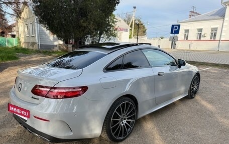 Mercedes-Benz E-Класс, 2018 год, 3 490 000 рублей, 9 фотография