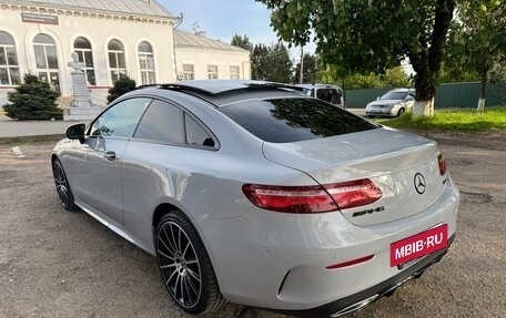 Mercedes-Benz E-Класс, 2018 год, 3 490 000 рублей, 10 фотография